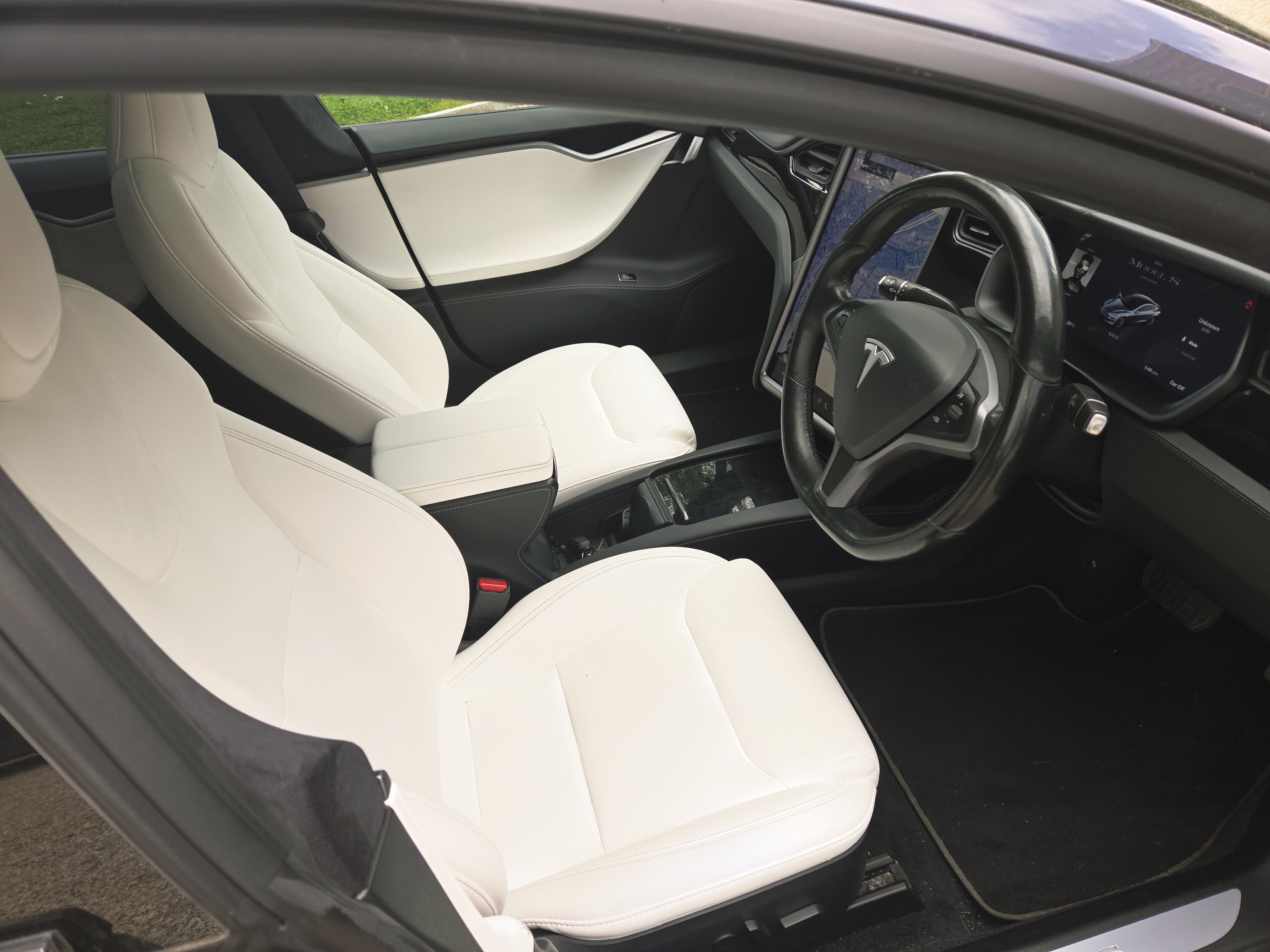 Tesla Model S interior